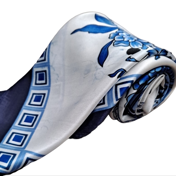 💖 2/$30 Satin Floral Nautical White Blue neck hair head bandana square scarf - Picture 13 of 13